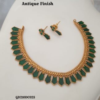 Antique Finish Green Stone Necklace Set with Earrings